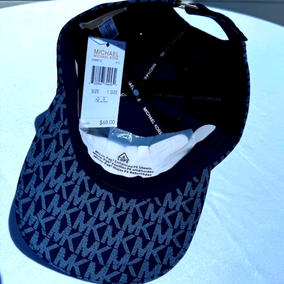 MICHAEL KORS NWT NAVY LOGO BASEBALL CAP - Picture 5 of 5
